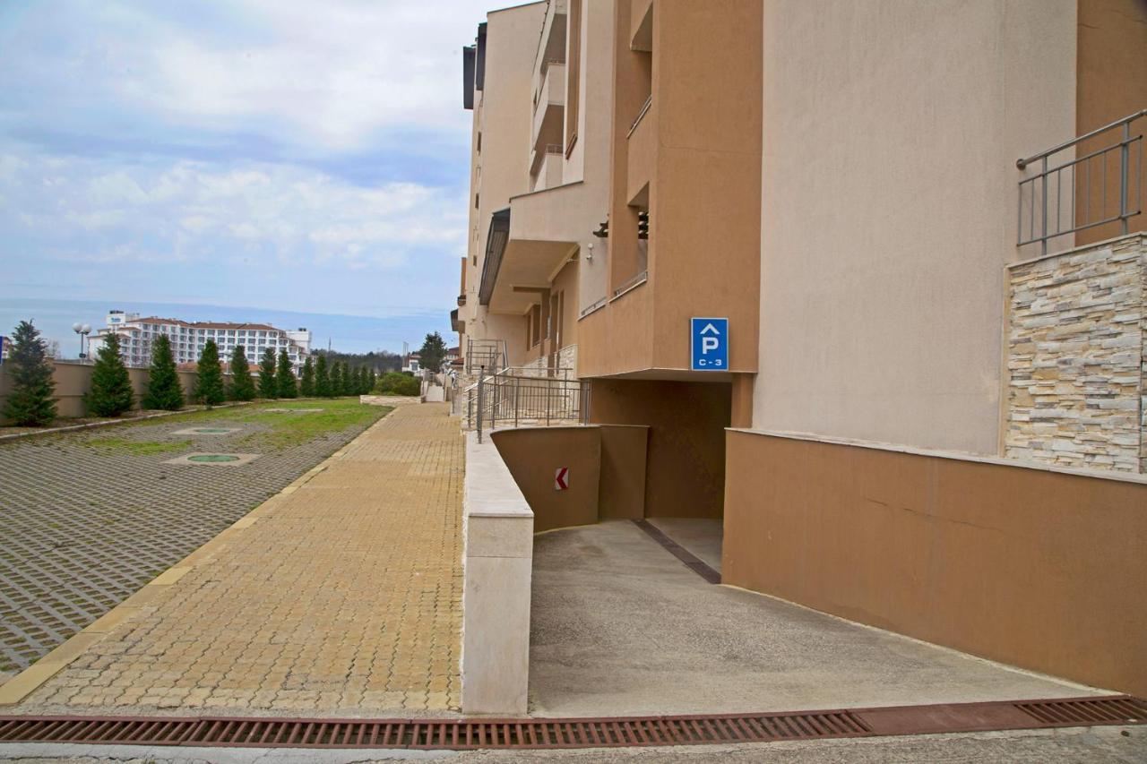 Sea View Obzor Beach Apartment Екстериор снимка